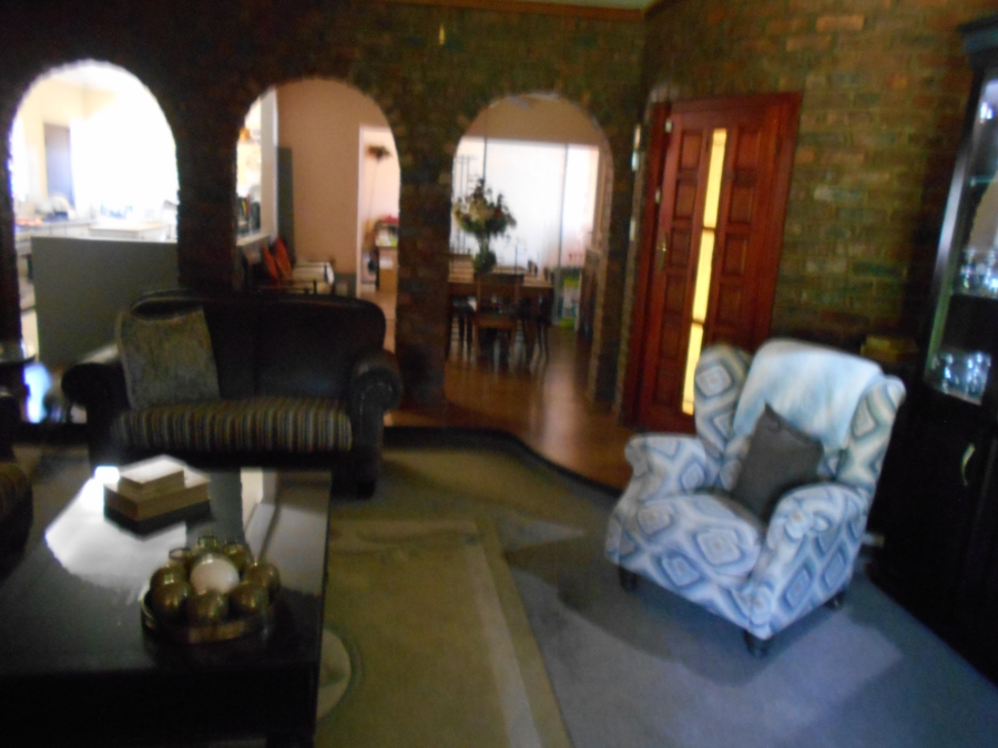 3 Bedroom Property for Sale in Riebeeckstad Free State